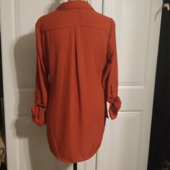 NWOT Cato Burnt orange envelope blouse - Picture 2 of 3
